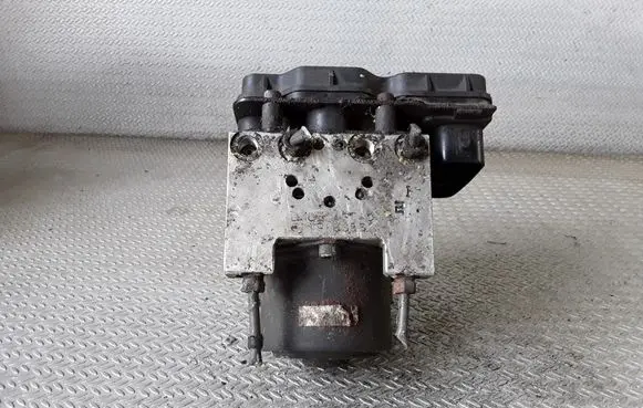 Mazda 6 ABS Pump 4370739