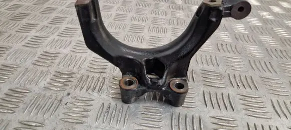 Volkswagen Golf VII EGR valve cooler bracket 04L425