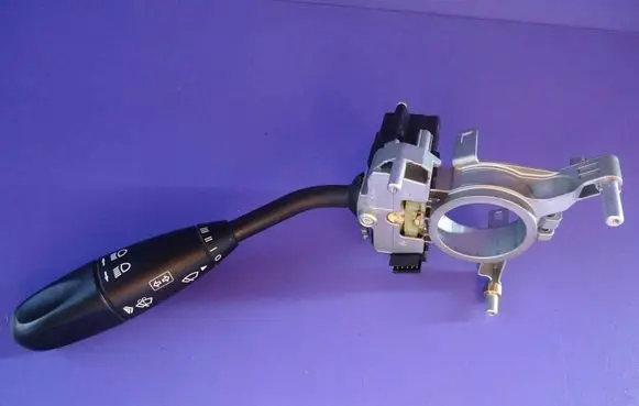 Mercedes-Benz C W203 Indicator stalk A2035450110