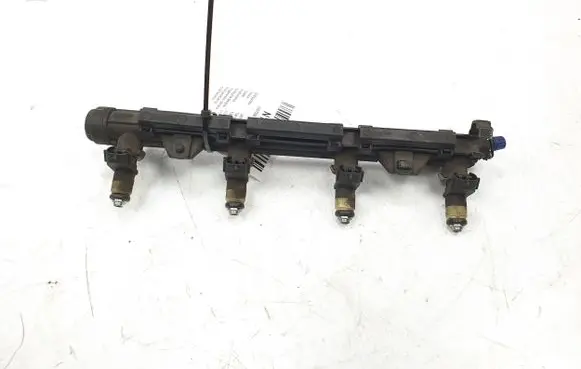 Skoda Fabia Mk1 (6Y) Fuel main line pipe 036906031M