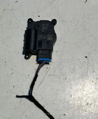 Volkswagen ID.3 Air flap motor/actuator 2Q0907511G 3293918M T83691B