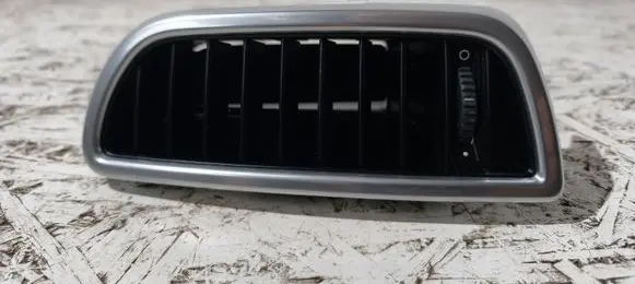 Porsche Cayenne (92A) Dash center air vent grill 7P5819728E 7P5819728 00022602