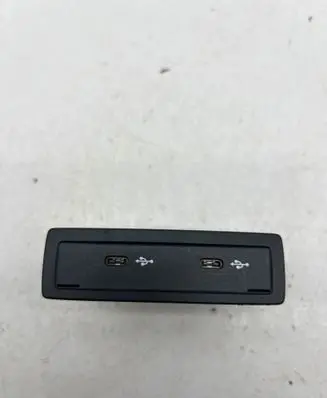 Mercedes-Benz EQC USB socket connector A2478204002 0036858