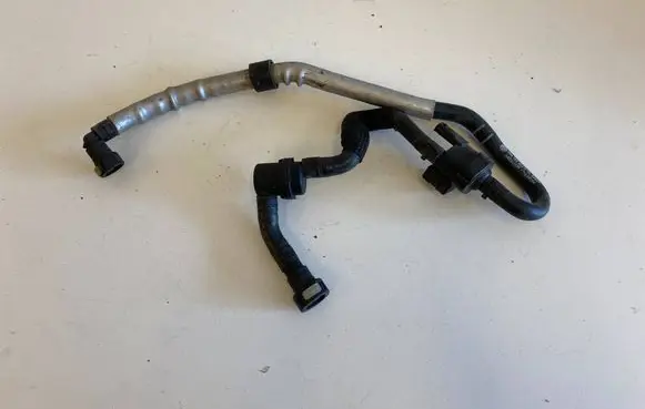 Volkswagen Touareg II Vacuum line/pipe/hose 7P6133352C