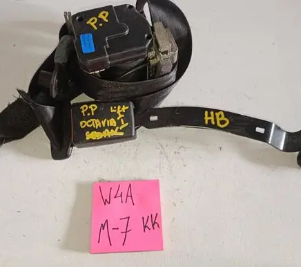 Skoda Octavia Mk1 (1U) Front seatbelt 1J0857706