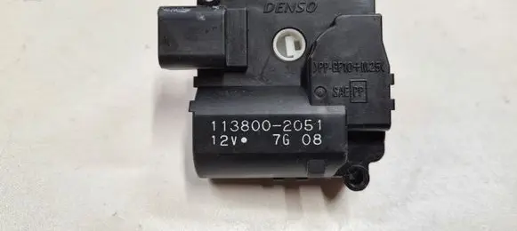 Toyota Corolla Verso AR10 Air flap motor/actuator 1138002051