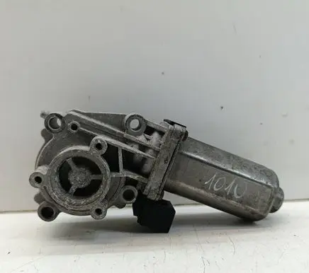 BMW X5 E70 Front gearbox reducer motor 