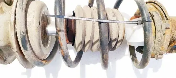 BMW 1 E81 E87 Front coil spring