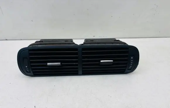 Audi A3 S3 8L Dash center air vent grill 8L1820951