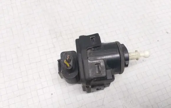 Audi A3 S3 8L Headlight level adjustment motor 8L0941295 00728213