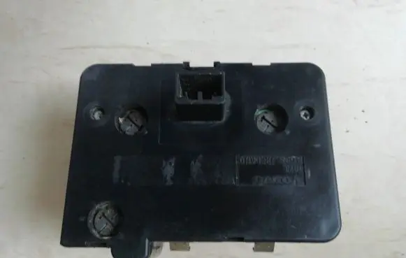 Volvo S80 Light switch 0DD001