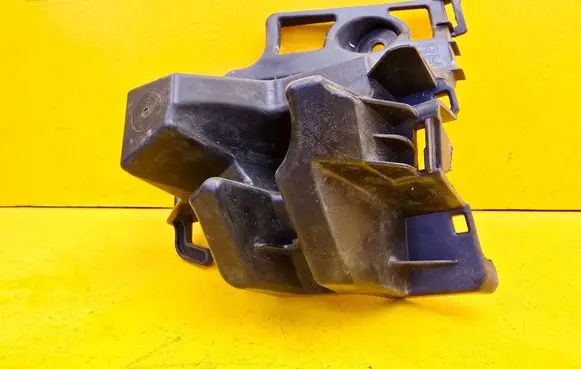 Peugeot 5008 Rear bumper mounting bracket 9839894380