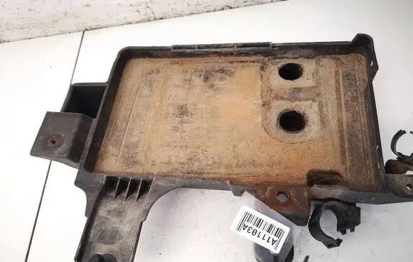 Mitsubishi Colt Battery box tray
