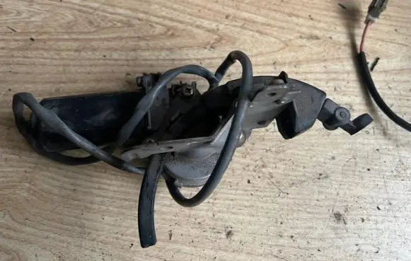 Mazda 626 Rear door window regulator motor