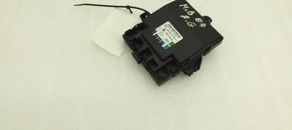 Mercedes-Benz B W245 Door control unit/module A1698203285