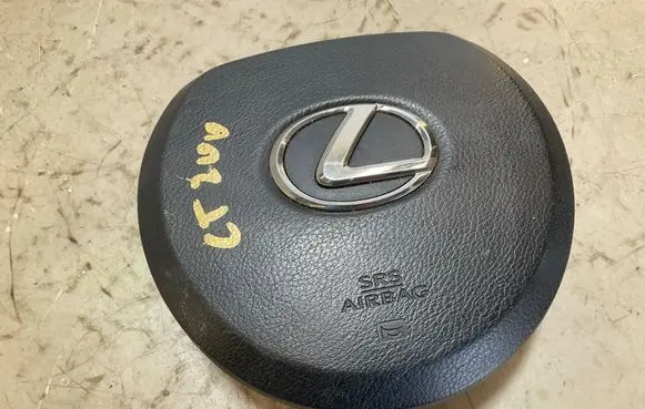 Lexus CT 200H Steering wheel airbag