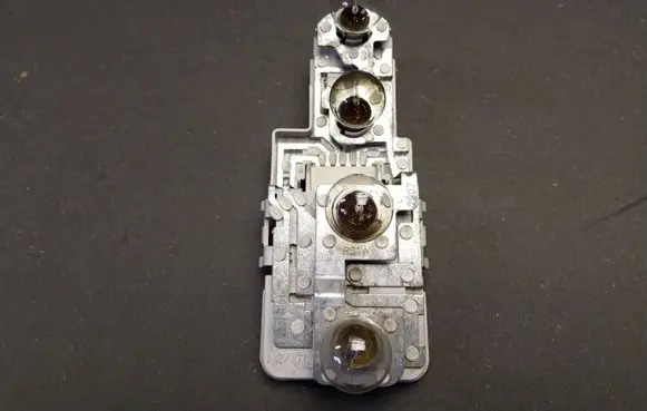Audi A3 S3 8L Tail light bulb cover holder 8L0945257