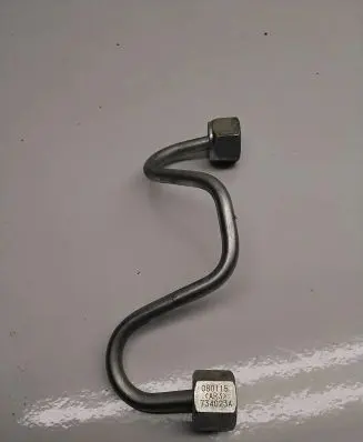 Renault Koleos I Fuel injector supply line/pipe 734023A 080115