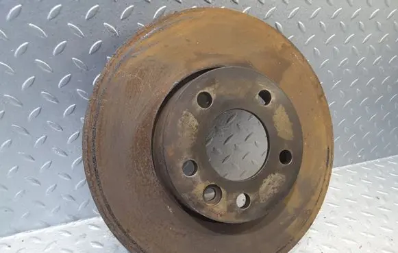 Volkswagen Touareg I Front brake disc
