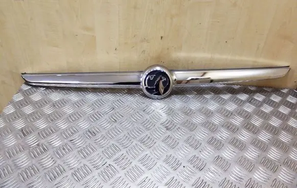 Opel Zafira C Tailgate trim 20907405
