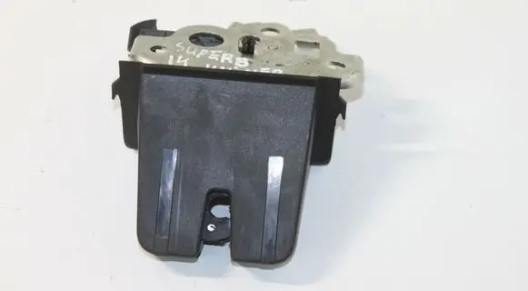 Skoda Superb B6 (3T) Tailgate/trunk/boot lock/catch/latch 3T9827520