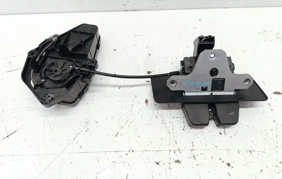 Volvo XC60 Tailgate/trunk/boot lock/catch/latch 30784560 31335116