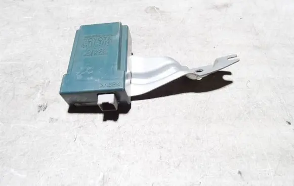 Lexus IS 220D-250-350 Door control unit/module 8974053060 2513003520
