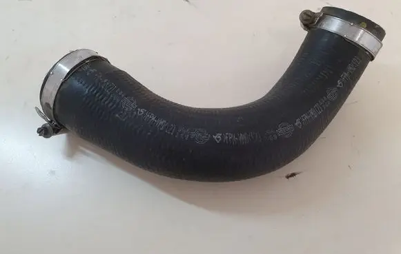 Nissan Qashqai Intercooler hose/pipe
