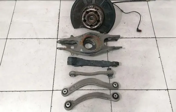 Mercedes-Benz CLS C218 X218 Rear suspension assembly kit set A2123500141 A2123500406