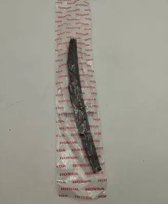 Windshield/front glass wiper blade