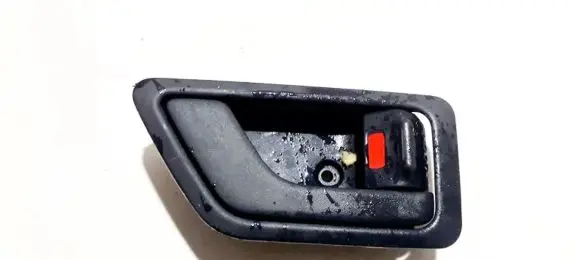 Rear door interior handle