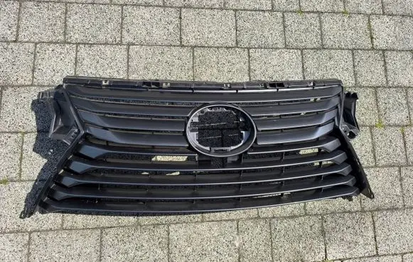Lexus RX 450H Front bumper upper radiator grill 5311148320