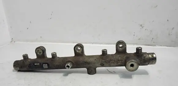 Peugeot 406 Fuel main line pipe 0445214019