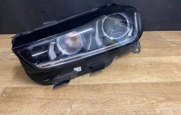 Jaguar XE Headlight/headlamp GX73-13W030 GX7313W030