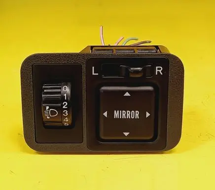 Toyota Paseo (EL54) II Wing mirror switch 768513 134056