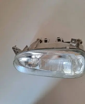 Volkswagen Golf III Headlight/headlamp 13917300
