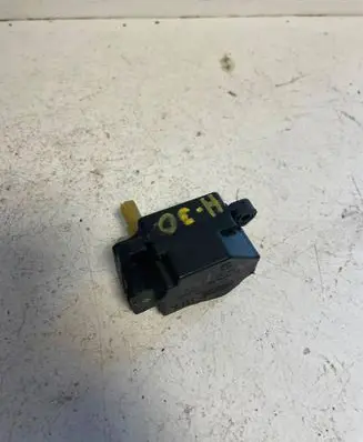 Volvo S60 Air flap motor/actuator 6G9N19E616BB 19E616 140622