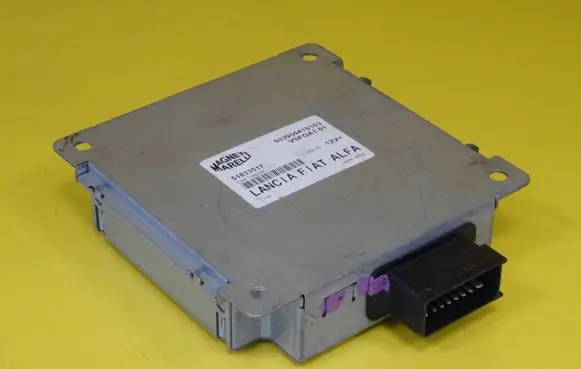 Fiat 500 Airbag control unit/module 51833517 503950410103