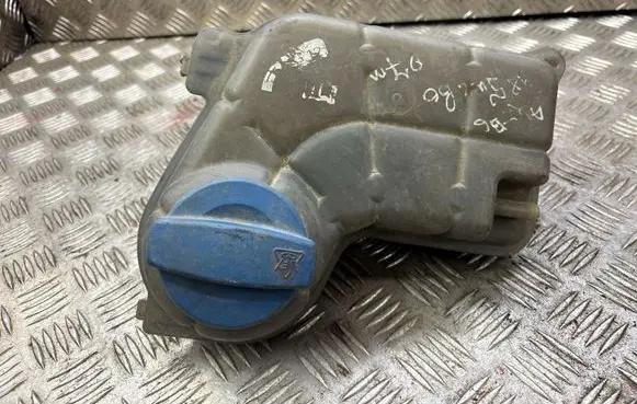 Audi A4 S4 B6 8E 8H Coolant expansion tank/reservoir 8E0121403