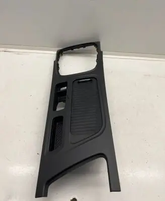Renault Megane IV Center console 969121990R 3347001 3347006