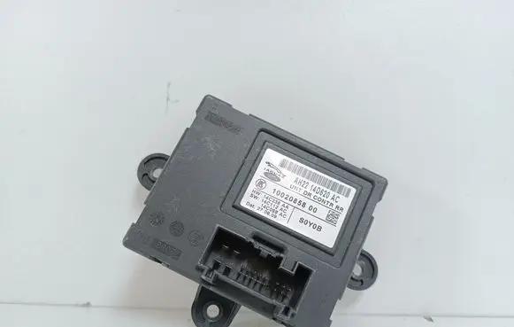 Jaguar XF X250 Door control unit/module AH2214D620AC