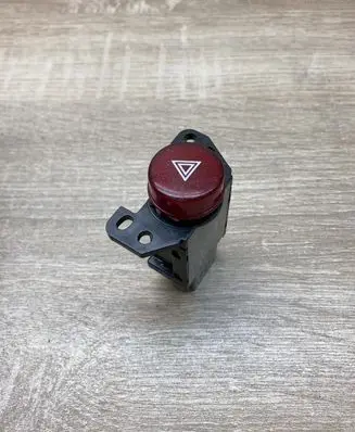 Mitsubishi Outlander Hazard light switch