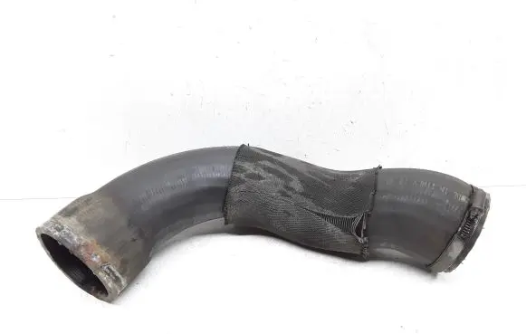 Volvo XC60 Intercooler hose/pipe 31293511