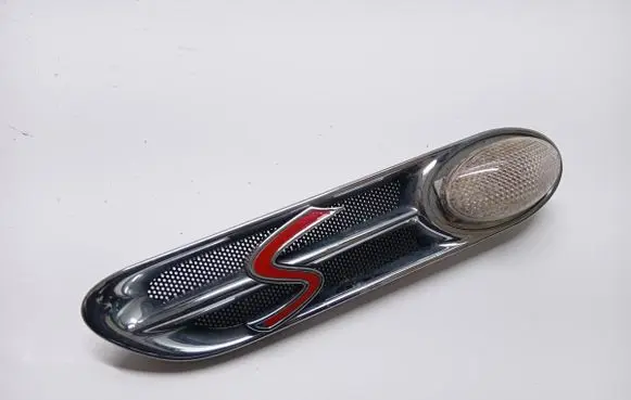 Mini Cooper Front fender indicator light 