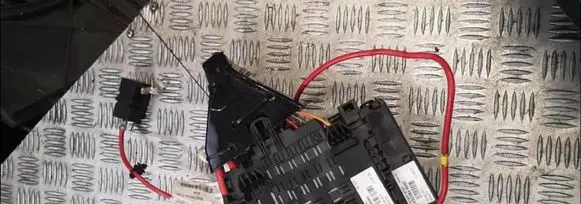 Volvo S60 Fuse module 30659092