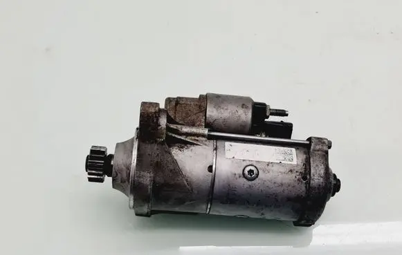 Volkswagen Caddy Starter motor 02E911024H