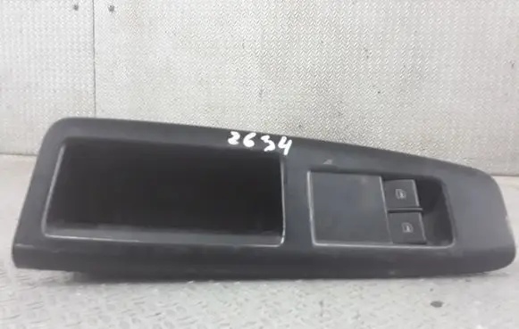 Volkswagen Polo Electric window control switch