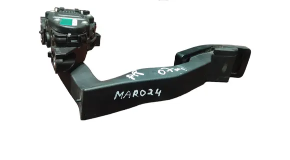 Audi A8 S8 D3 4E Accelerator throttle pedal 4E1723523H 4E1723523