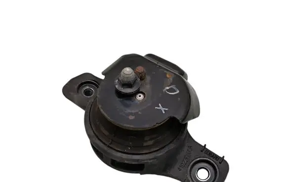 Subaru Outback (BT) Engine mount bracket 41022FL00A