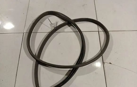 Honda Civic Rubber seal rear door 